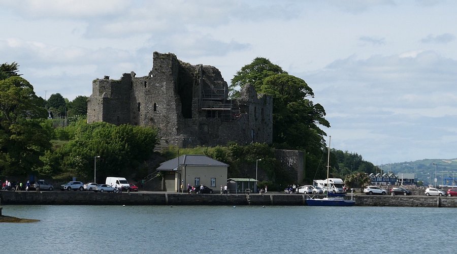 Carlingford, Ireland: A Complete Travel Guide King John’s Castle | Carlingford Castle